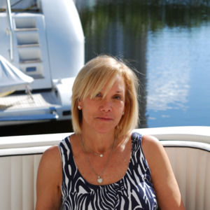 Meet your Posher, Lynn